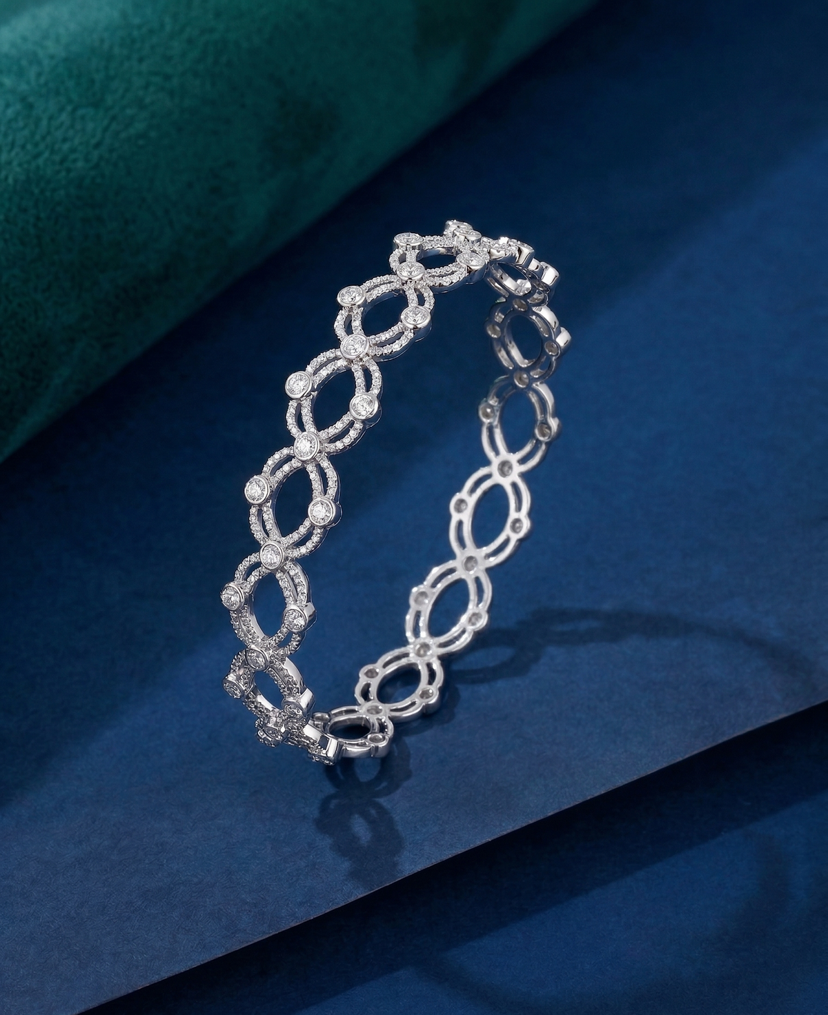 2-in-1 Transformable Ring Cum Bracelet