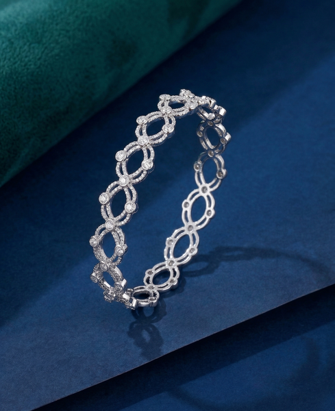 2-in-1 Transformable Ring Cum Bracelet