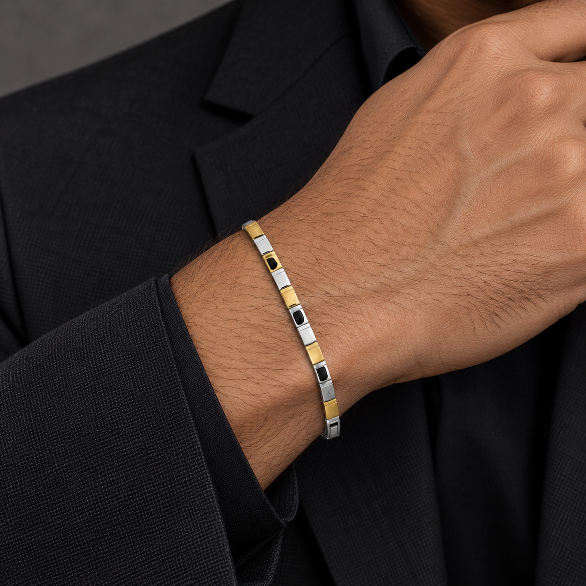 Cygnus Minimalist Bar Silver Bracelet