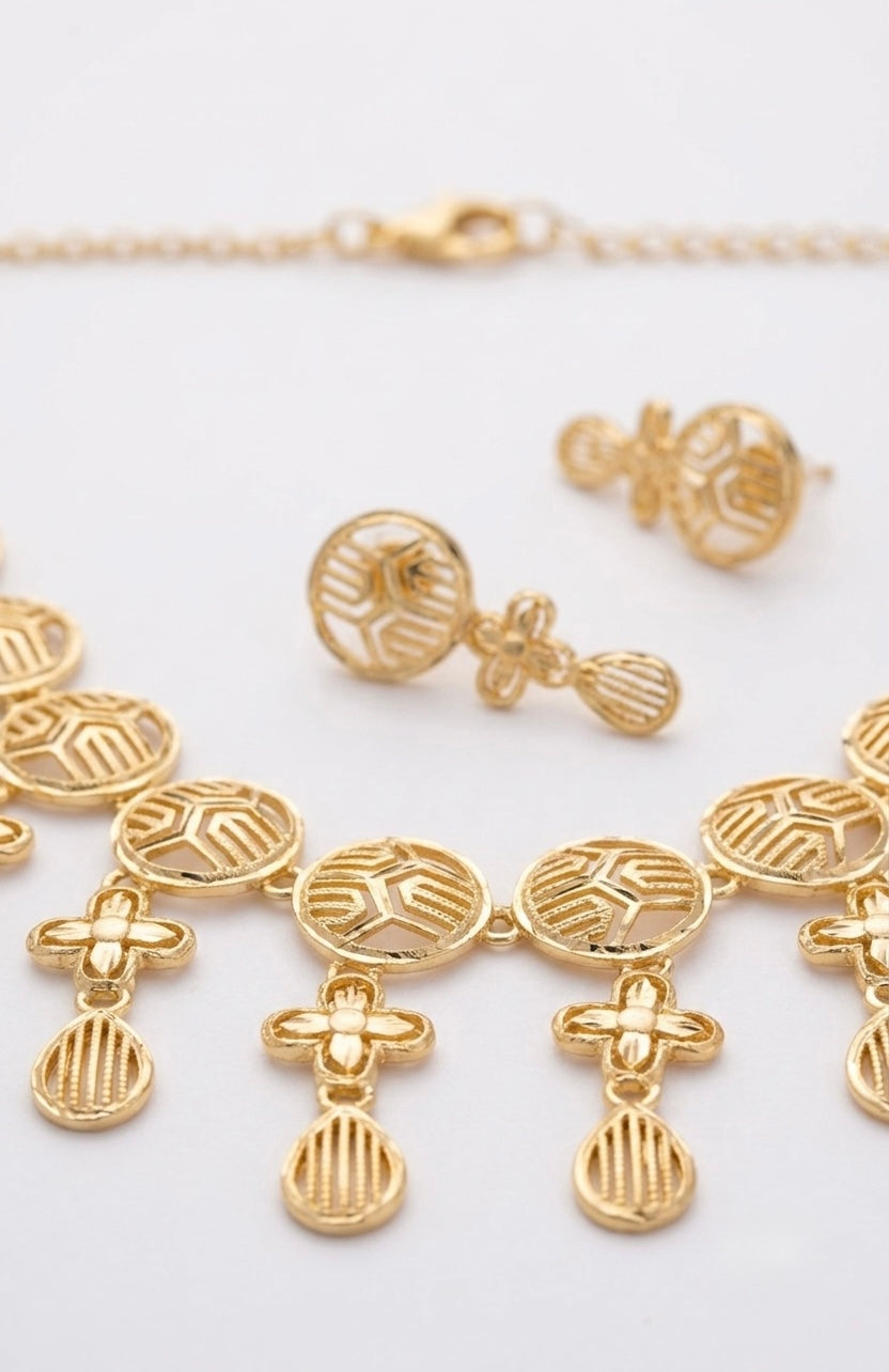 Sovereign Geometric Gold Jewellery Set