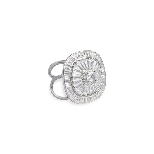 The Spotlight Ring