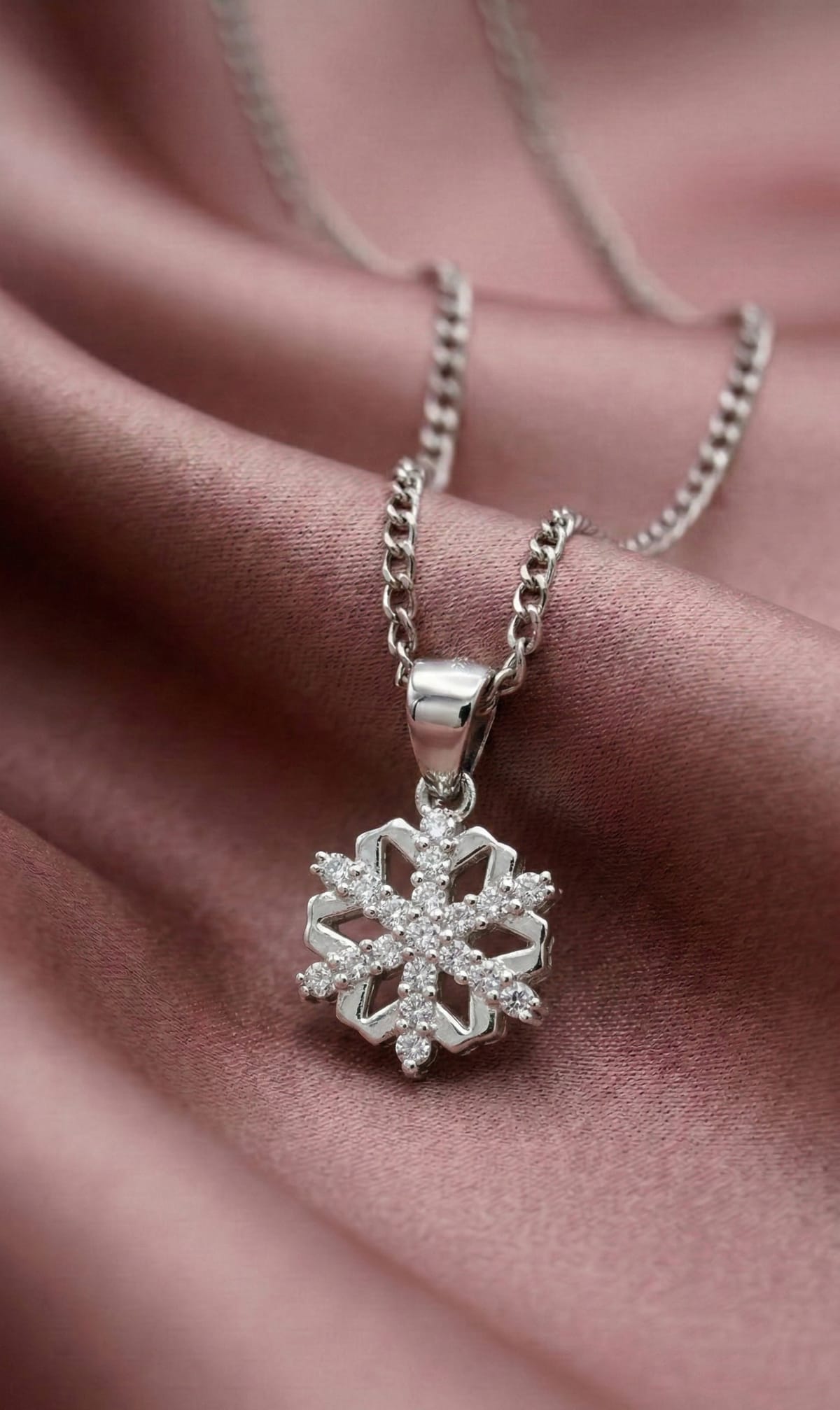 Winter Spark Necklace