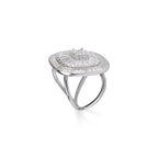 The Spotlight Ring