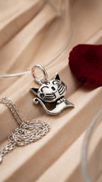 Lucky Cat charm